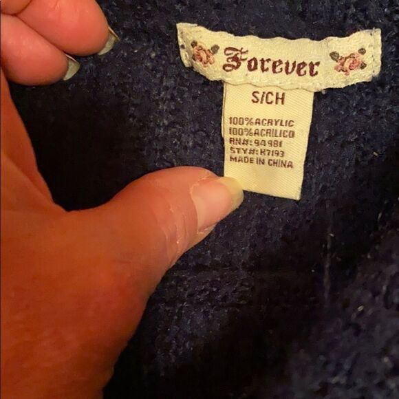Forever sweater  - Picture 2 of 3
